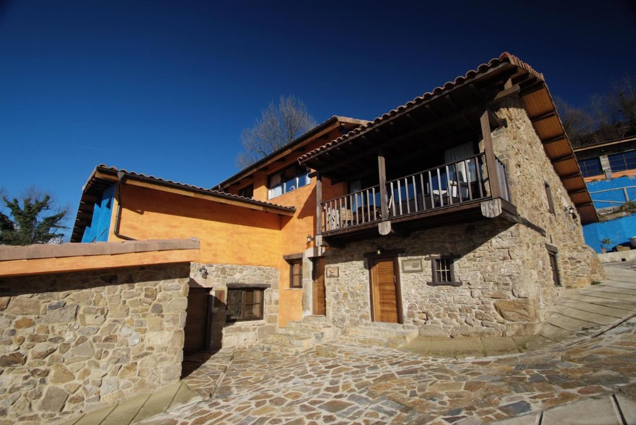 Hotel La Aldea Sonada Oviédo Exterior foto